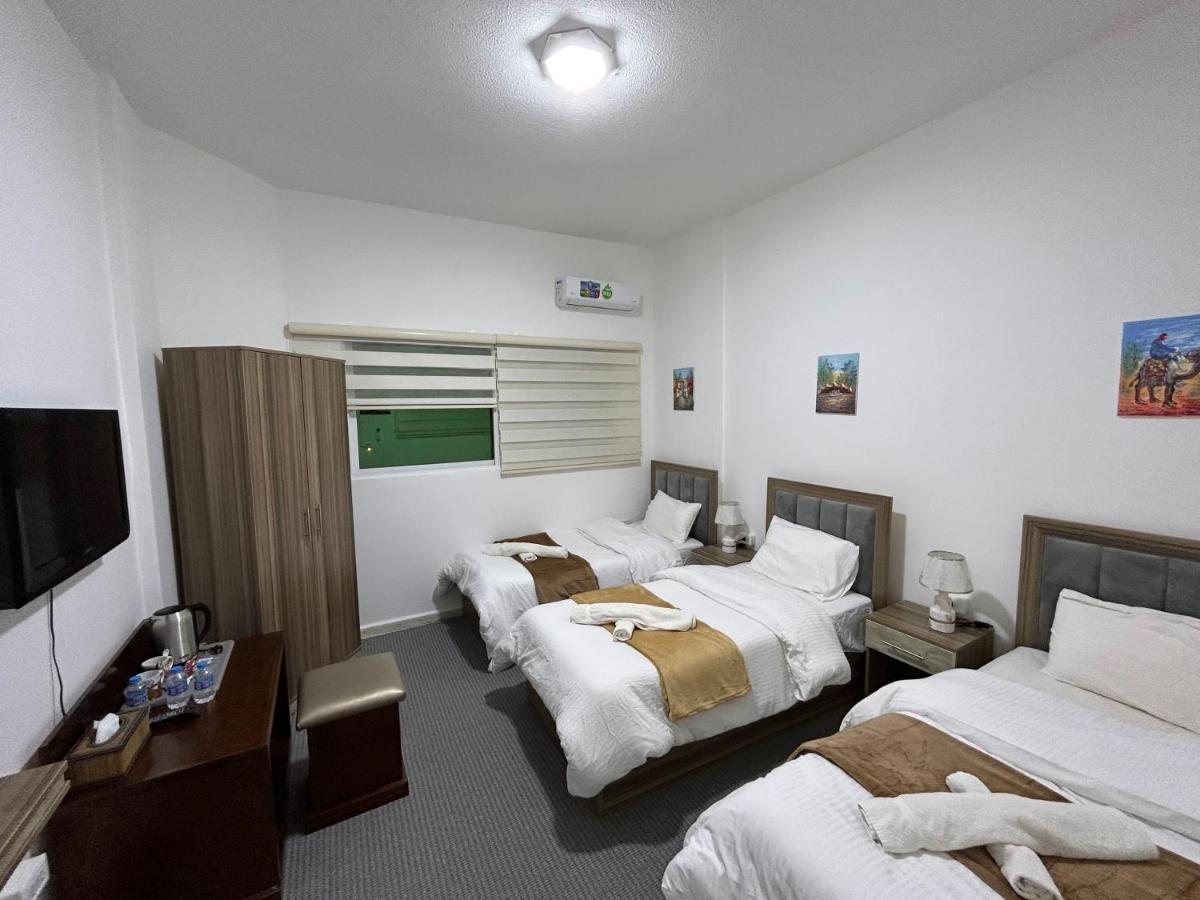 Petra Pass Hostel Ουάντι Μούσα Εξωτερικό φωτογραφία