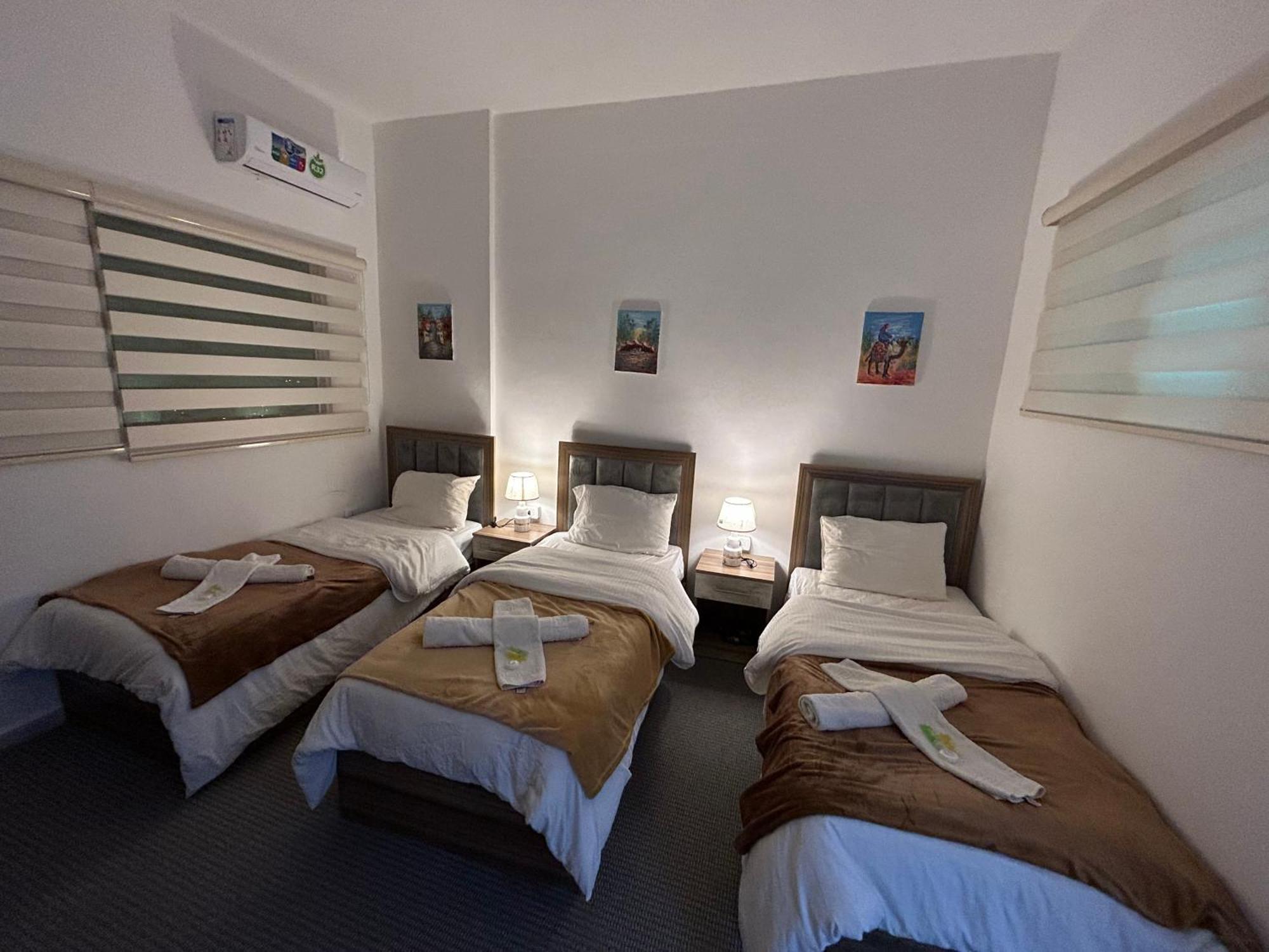 Petra Pass Hostel Ουάντι Μούσα Εξωτερικό φωτογραφία